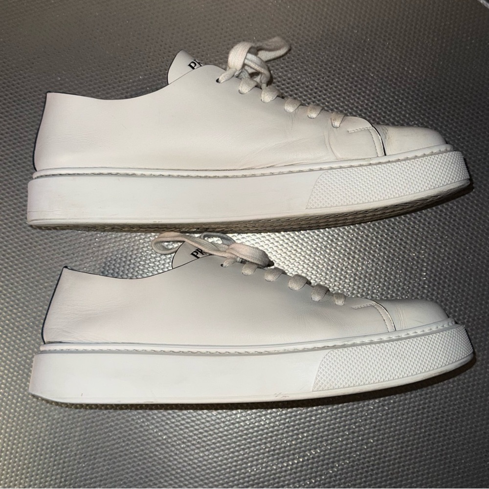 Prada white chunky sole sneaker - Picture 5 of 8